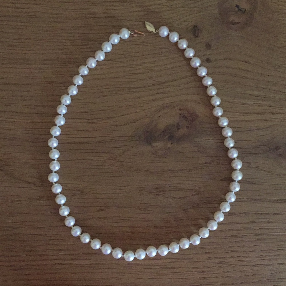 Real, high end 18 inch strand of pearls